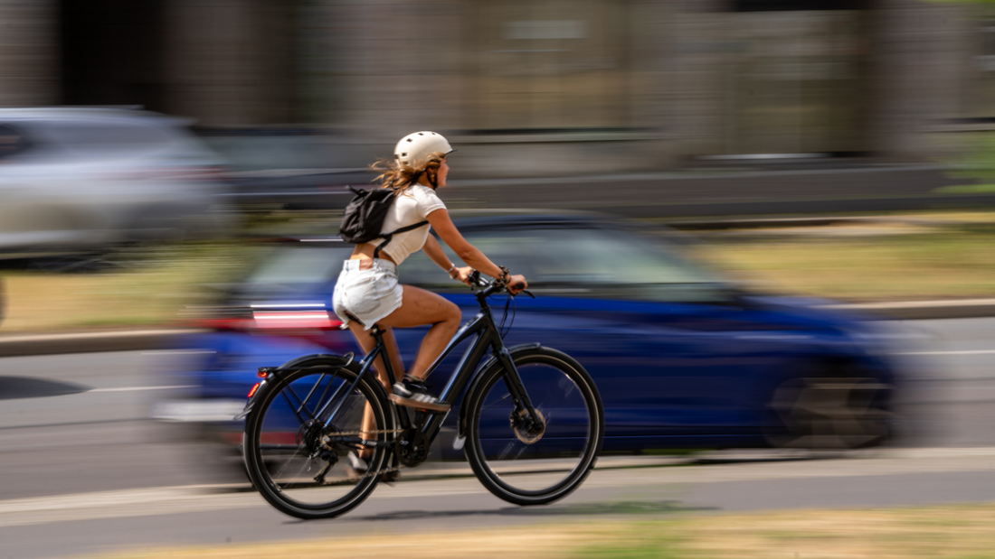 Przygotuj się na powrót do szkoły: Jeździj mądrzej dziękiE-Bikes  Fafrees  i ekskluzywnym ofertom dla studentów!